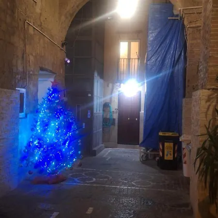 Le Zie Di Sedile Di Porto * Neapol