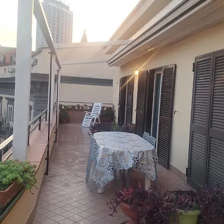 Le Zie Di Sedile Di Porto Neapol