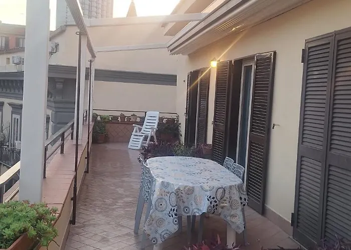 Le Zie Di Sedile Di Porto Neapel